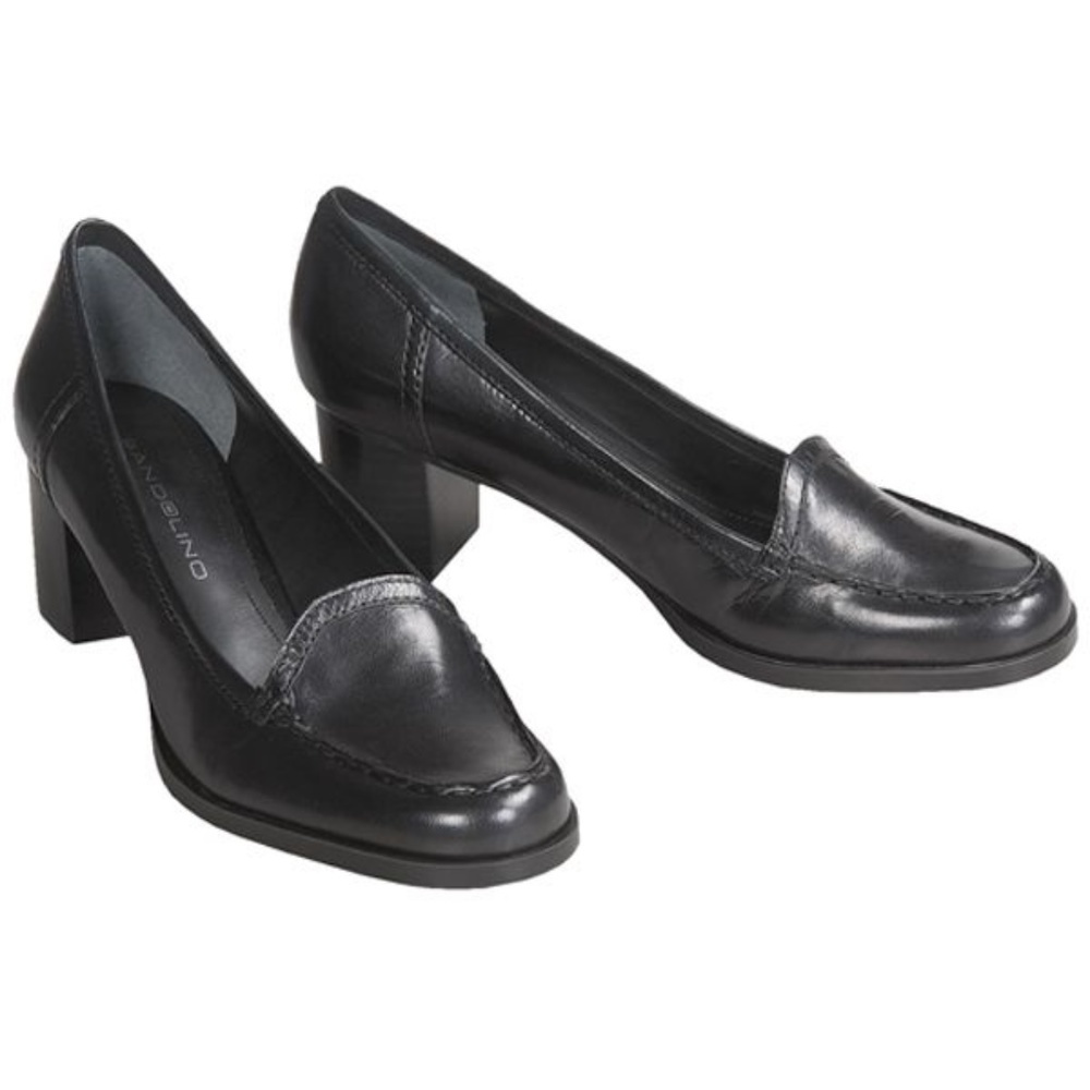 Bandolino Stacked Leather Pumps